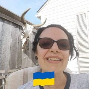 Meet your Posher, Jillian